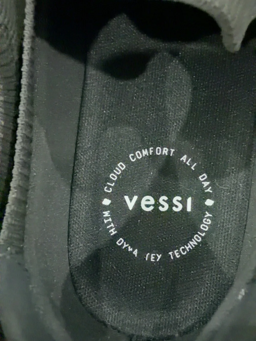 Vessi comfortable black
